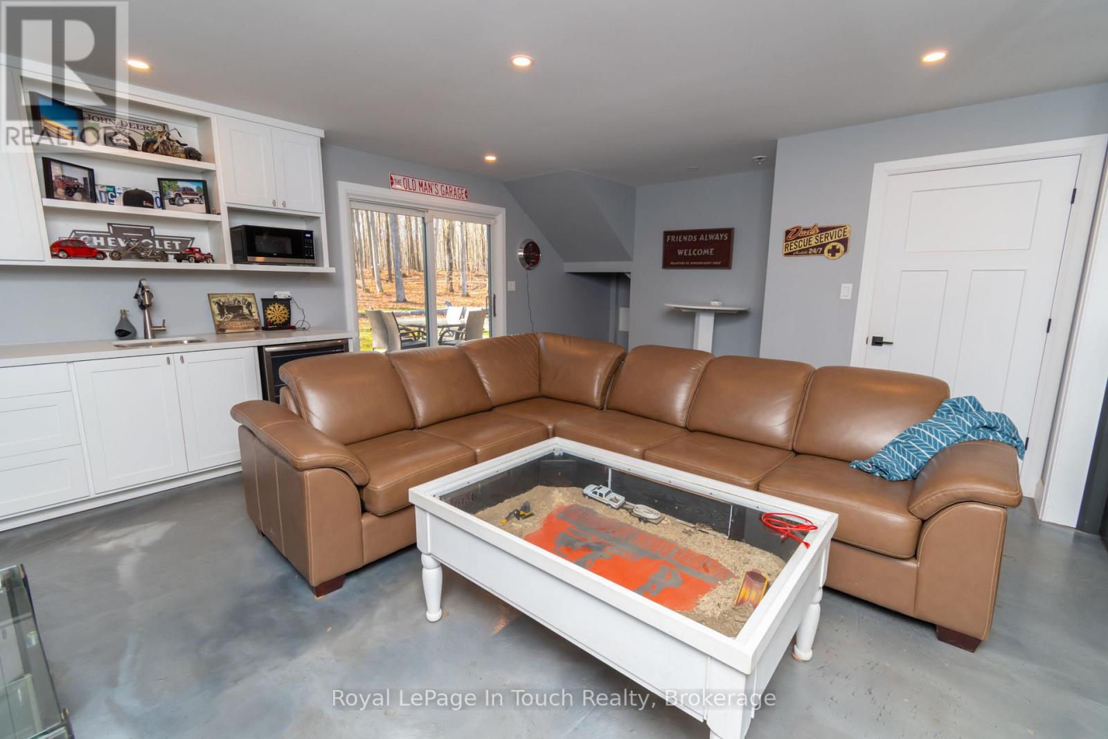 1388 CEDARPOINT ROAD - 26