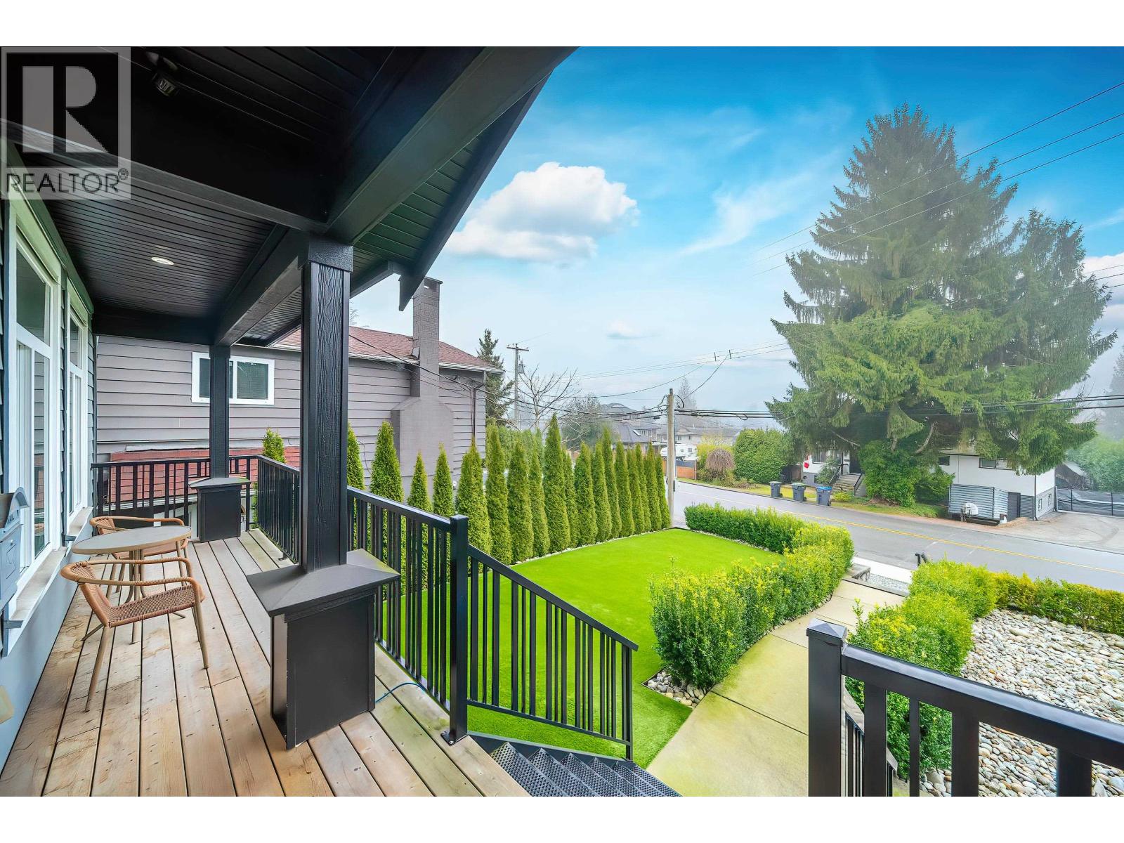 1470 PITT RIVER ROAD — photo 3