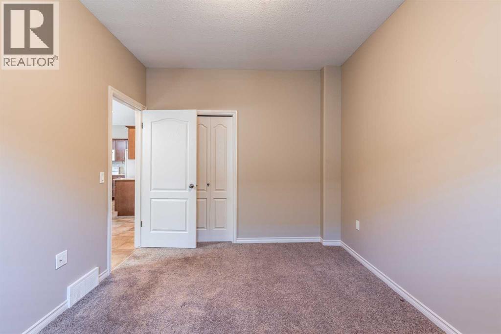 16 Wheatland Drive SE - 33