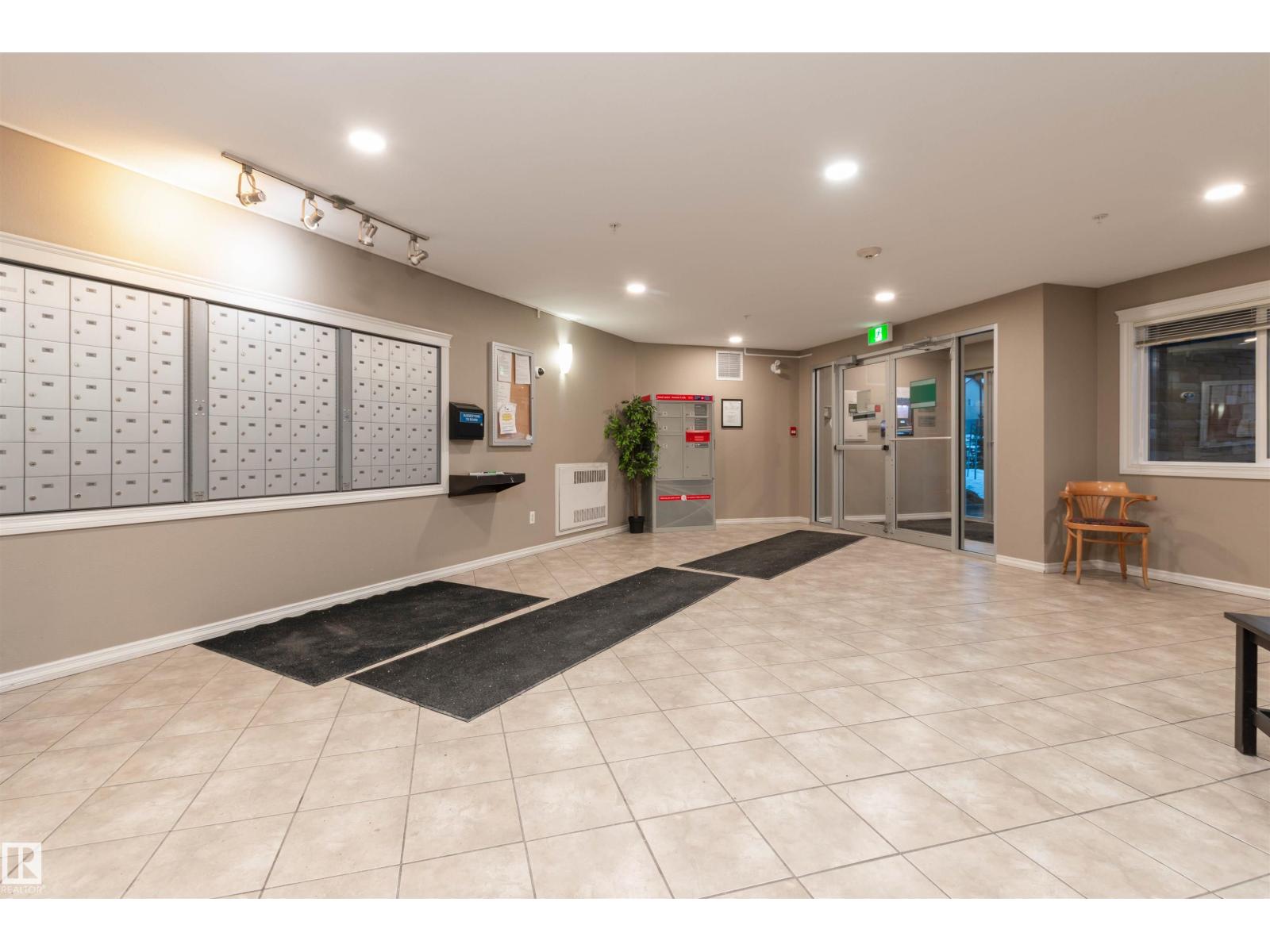 #303 5951 165 AV NW - 21