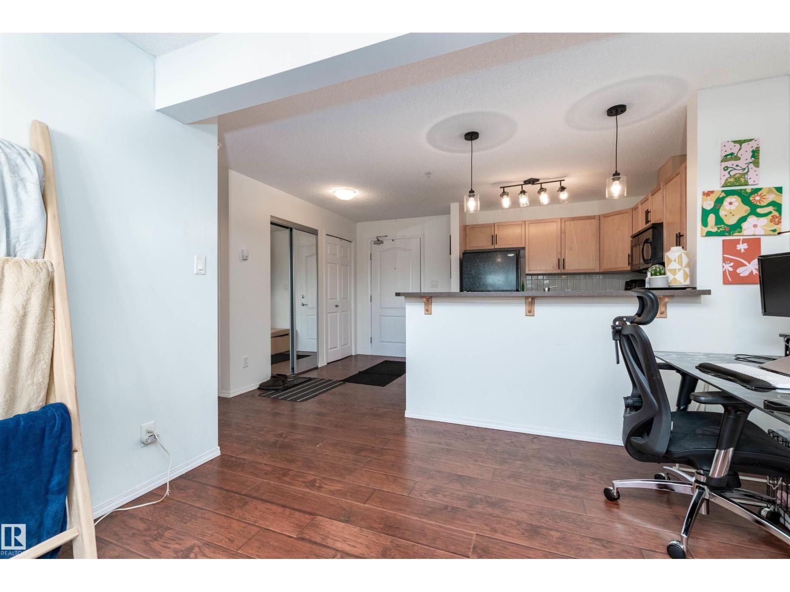 #303 5951 165 AV NW - 8