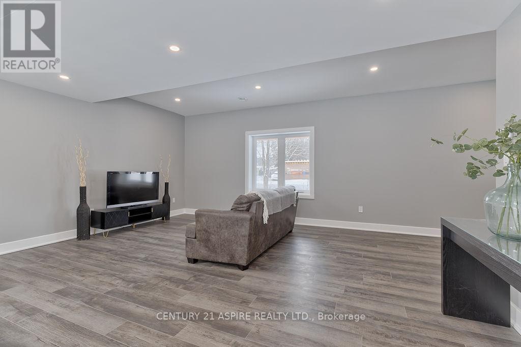 32 WILSON STREET - 21