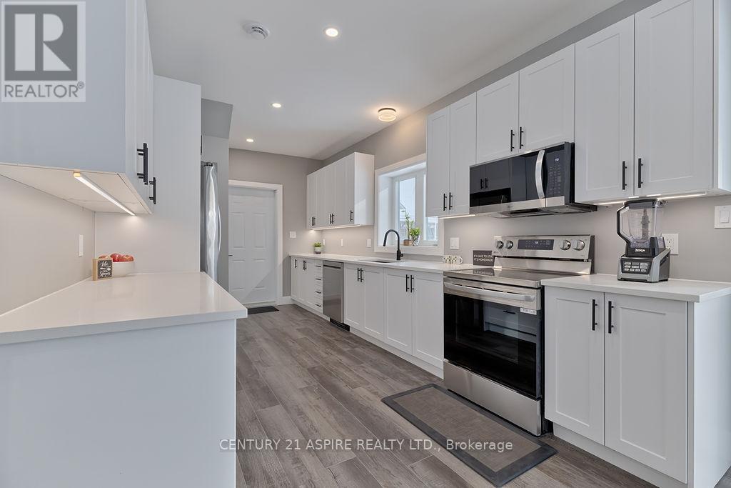 32 WILSON STREET - 22