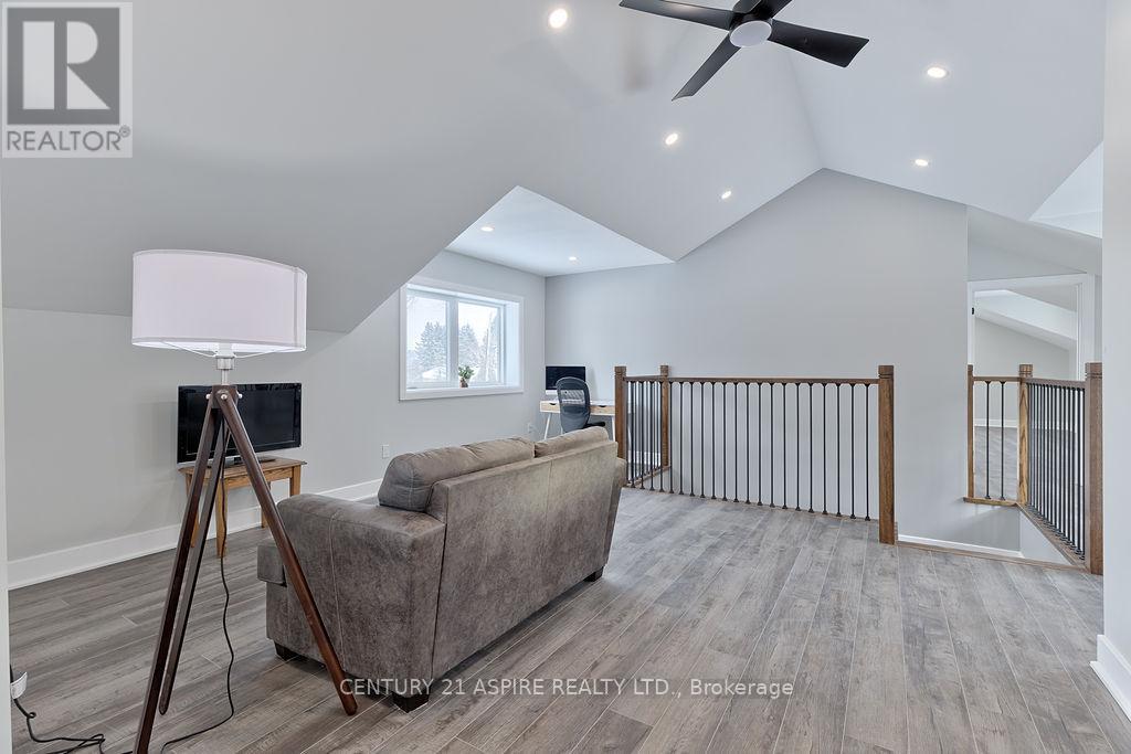 32 WILSON STREET - 39