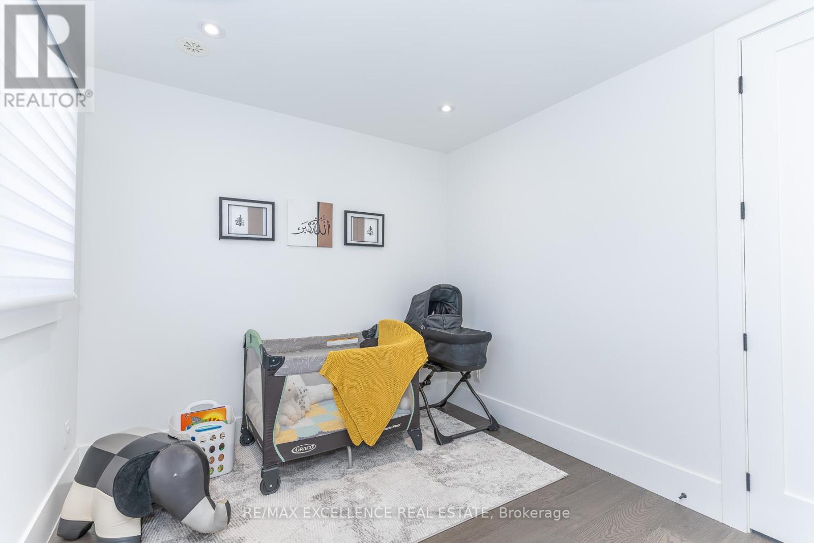 2 PEBBLE BEACH COURT - 35