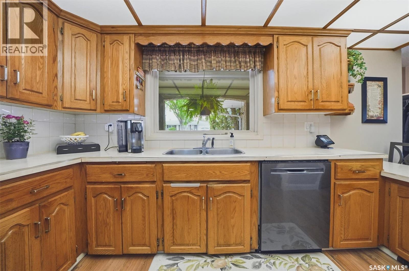914 Trotter CRESCENT - 11