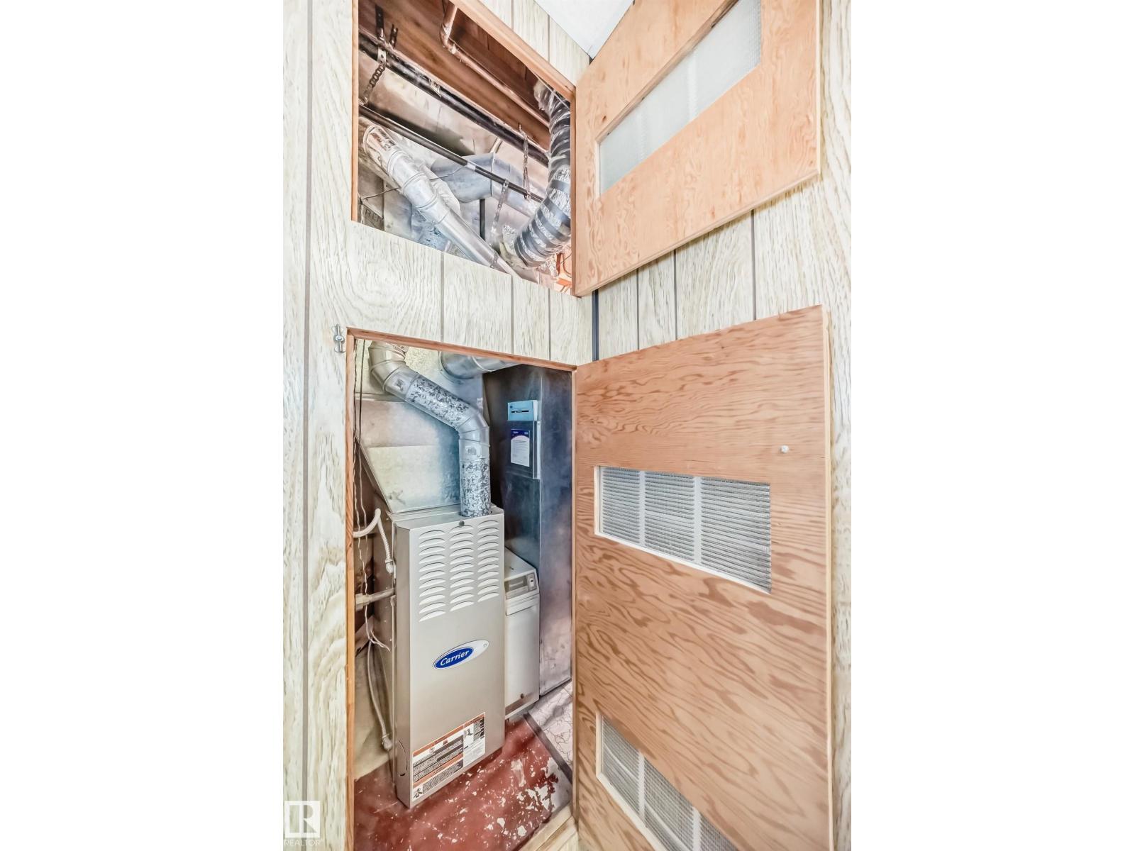 8006 159 ST NW - 35
