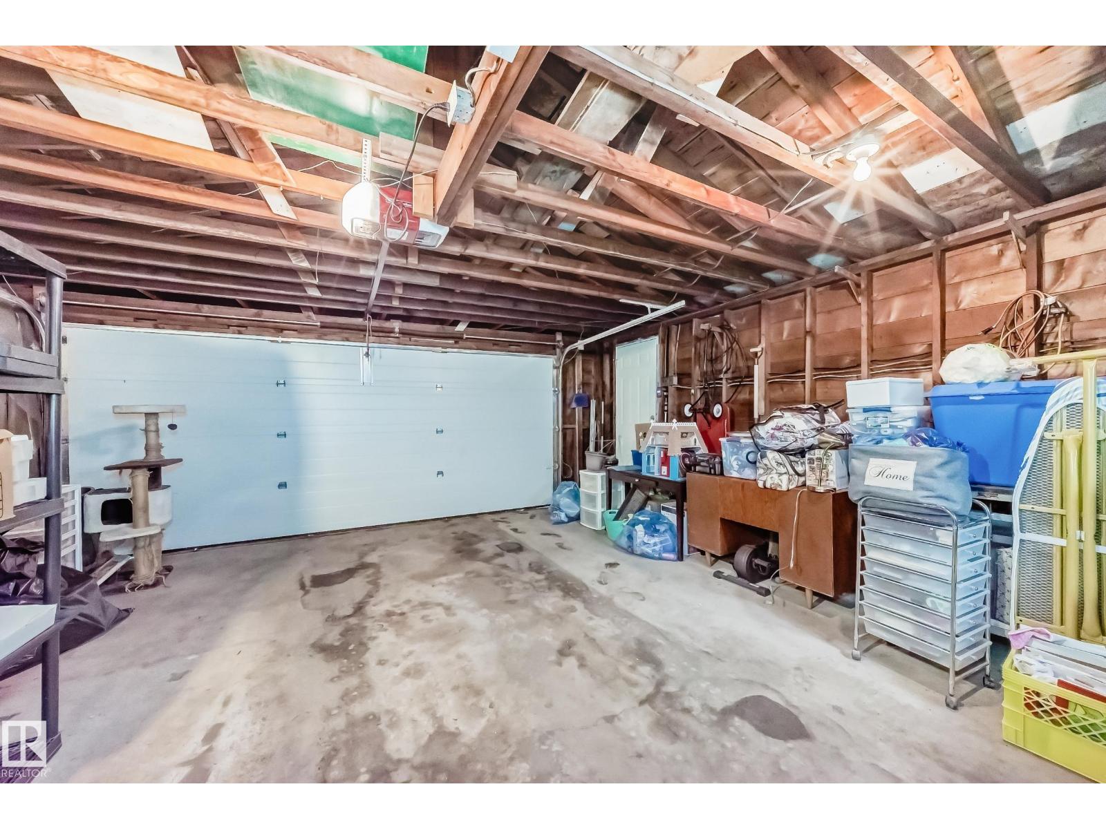 8006 159 ST NW - 41
