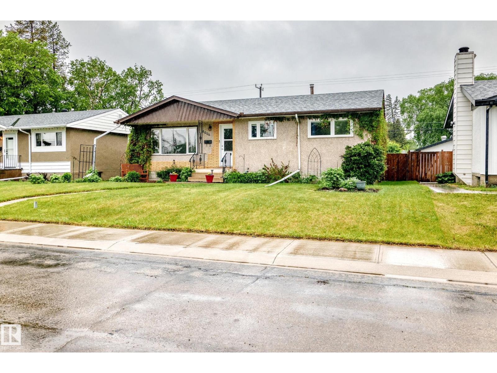 8006 159 ST NW - 57