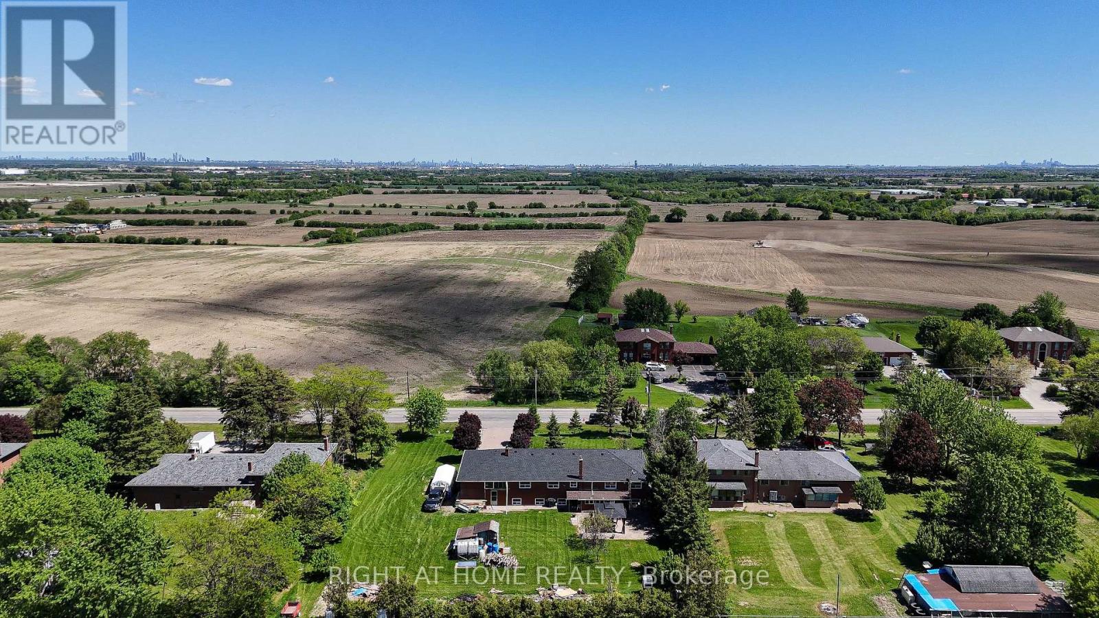7770 HEALEY ROAD - 42