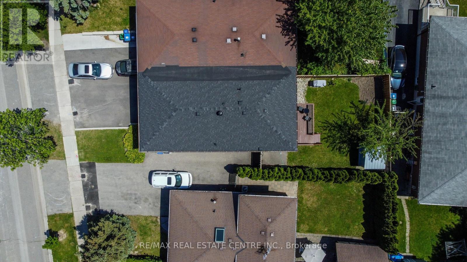 3335 HOMARK DRIVE - 42