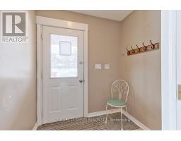 2889 Petawawa Boulevard, Petawawa, ON K8H1Y1 Photo 6