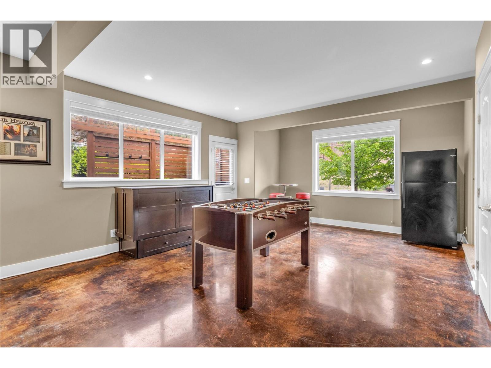 2410 Mountains Hollow Lane - 41