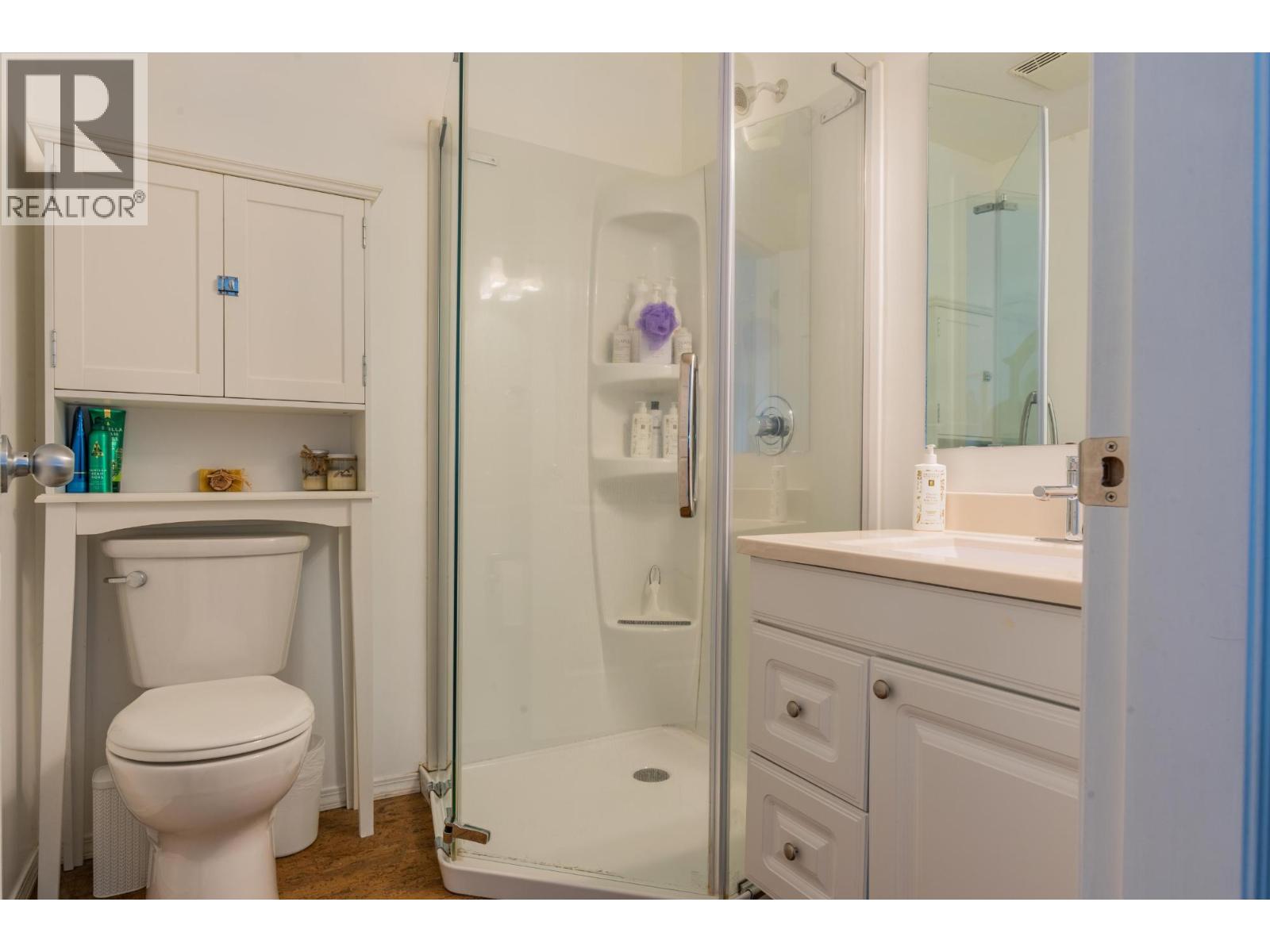 110 CEDAR Avenue - 14