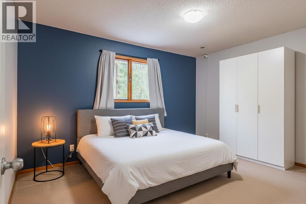 110 CEDAR Avenue - 15