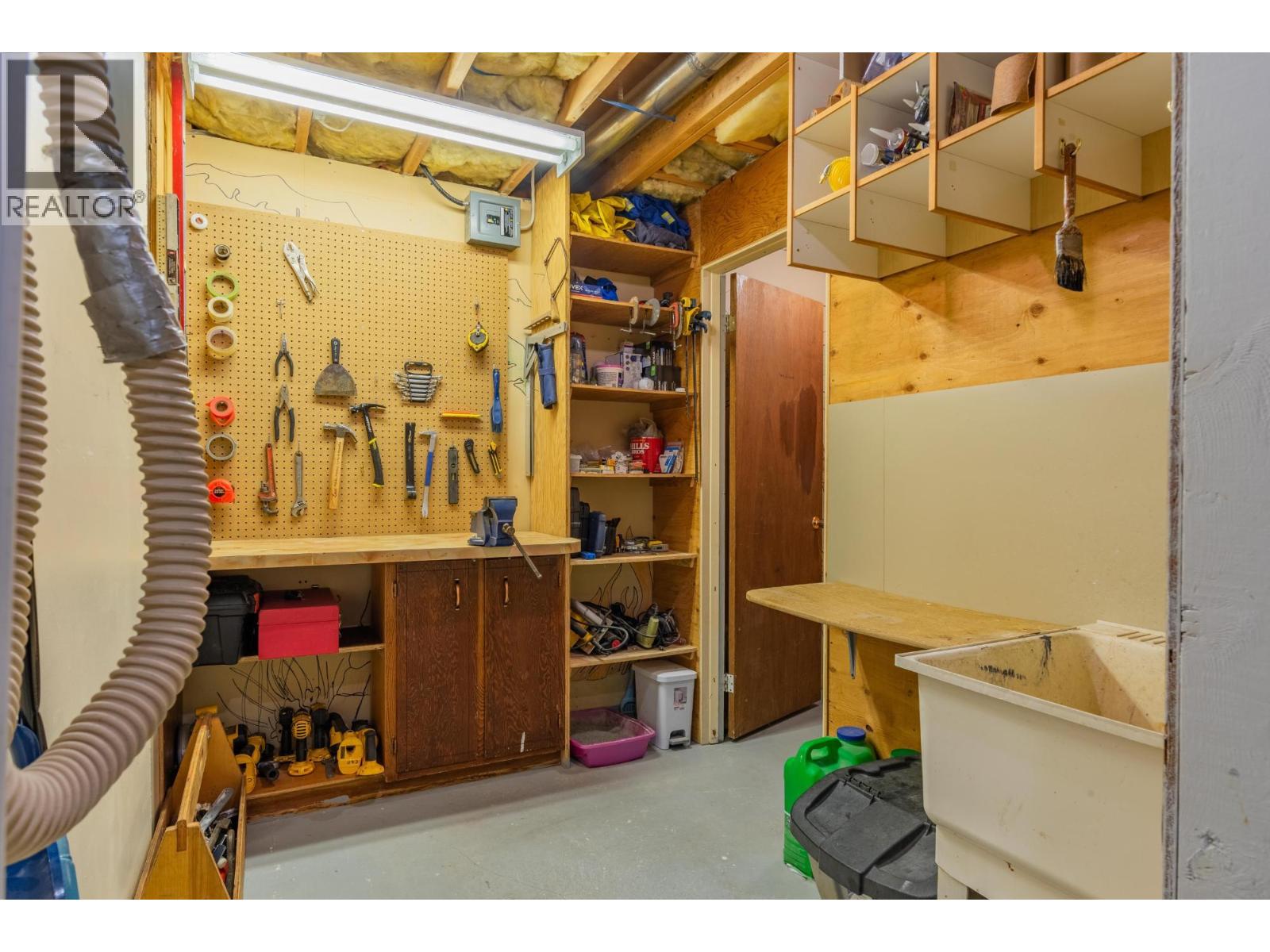 110 CEDAR Avenue - 26