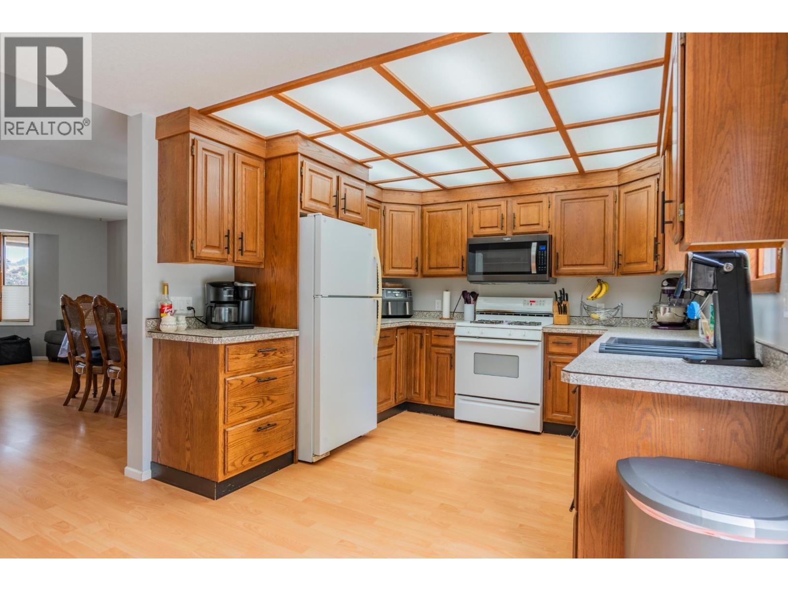110 CEDAR Avenue - 9