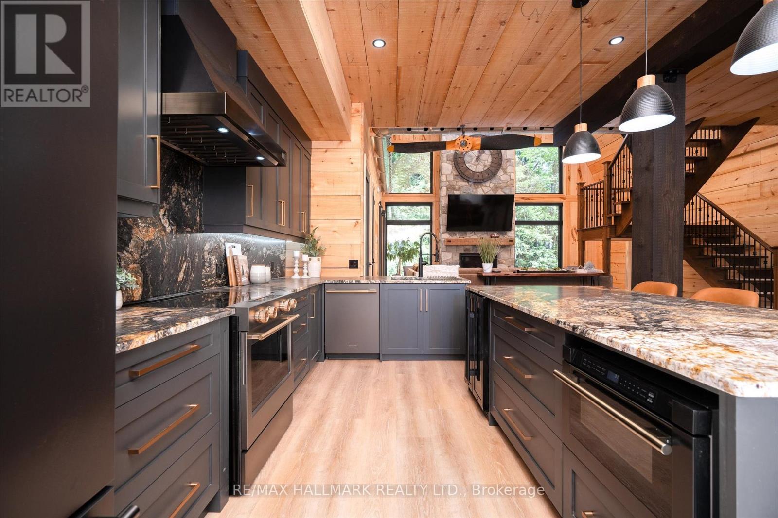 4375 COUNTRY LANE ROAD - 31