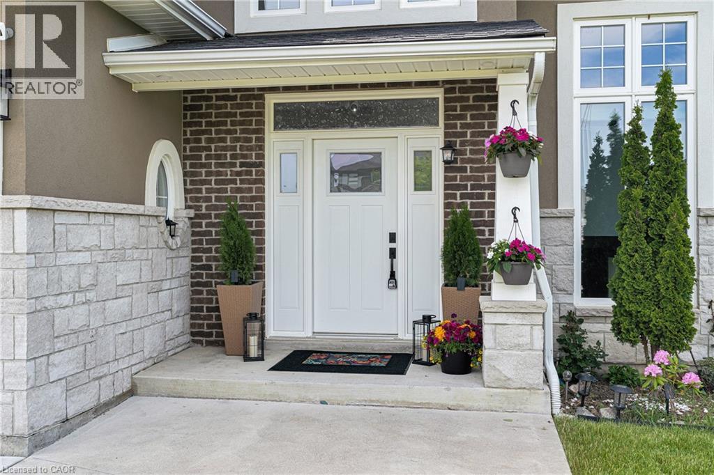 329 PATTEN Crescent
