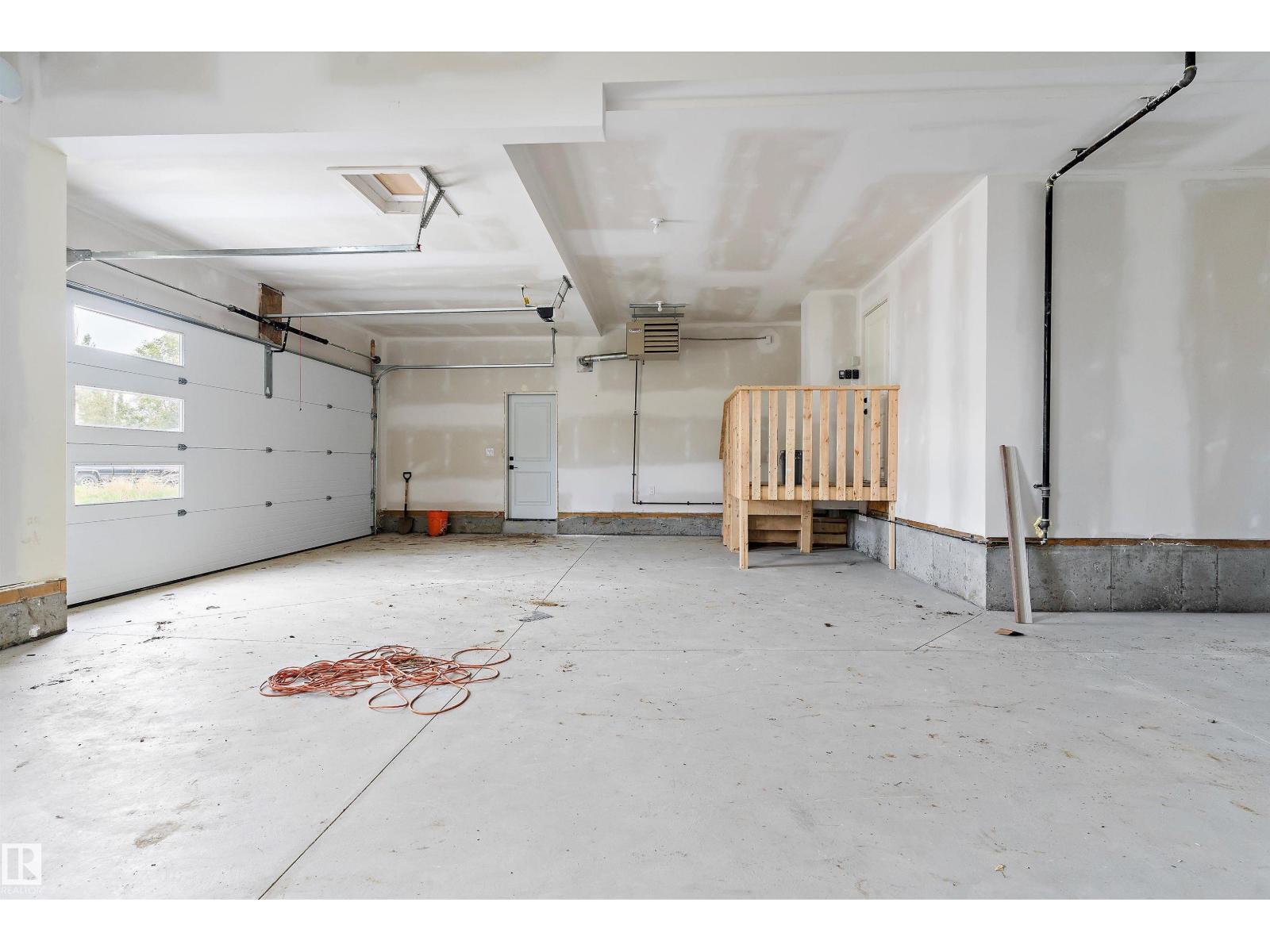 14 Southbridge DR - 2