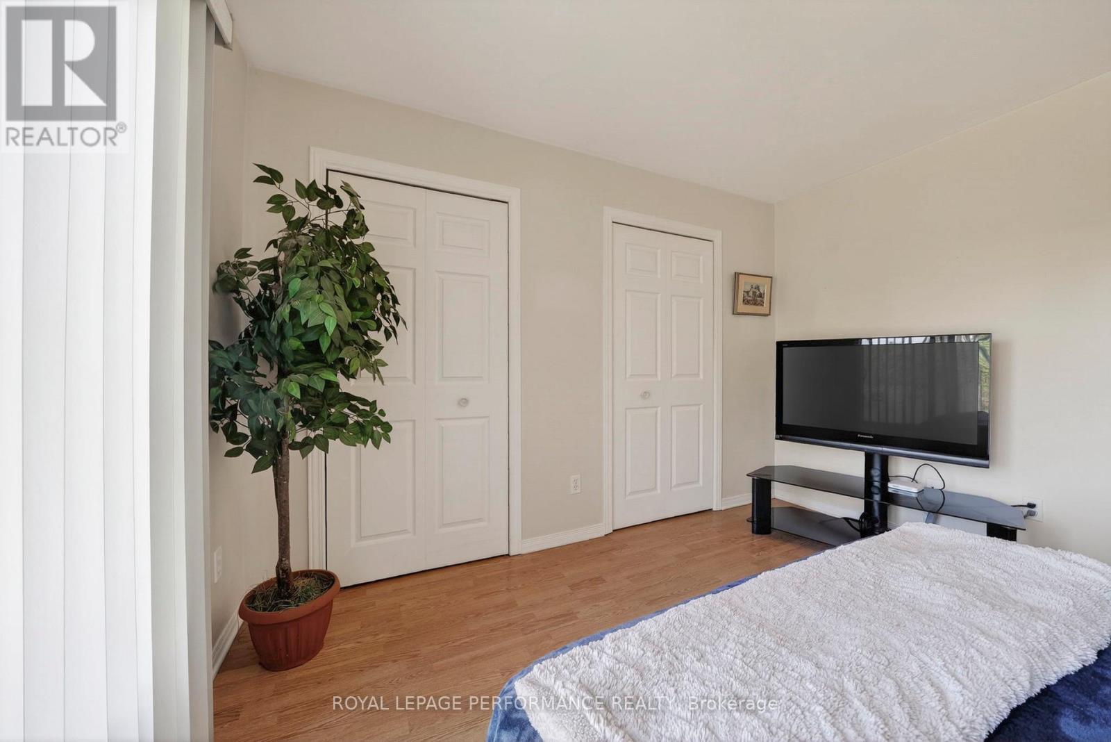 1506 FRANK COURT - 23