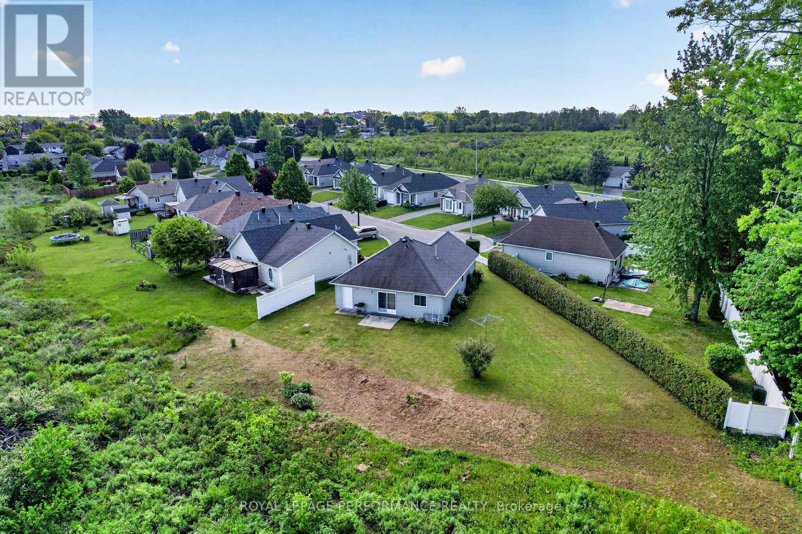 1506 FRANK COURT - 31