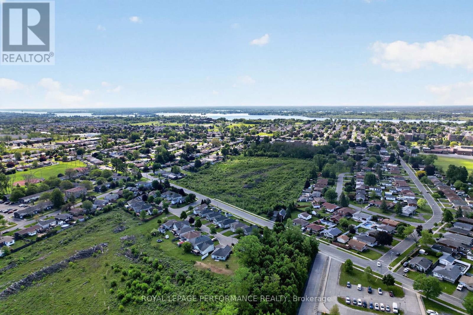 1506 FRANK COURT - 32