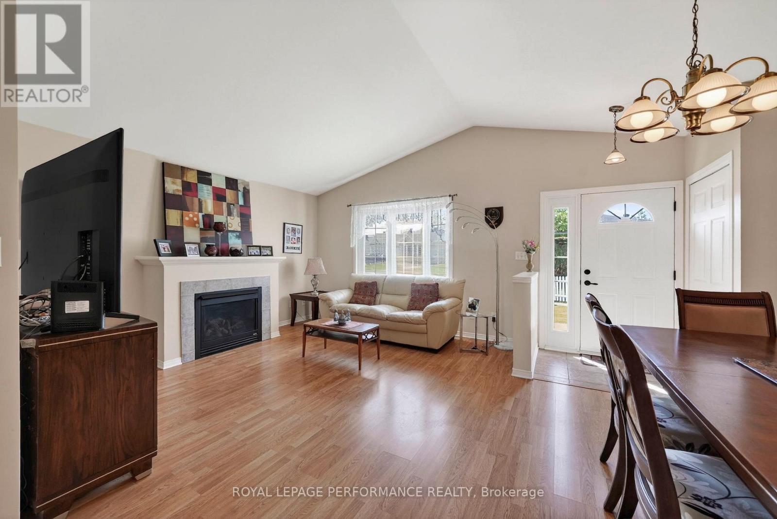 1506 FRANK COURT - 7