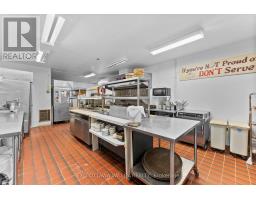 104 K/o Lodge Trail, Laurentian Hills, ON K0J1P0 Photo 12