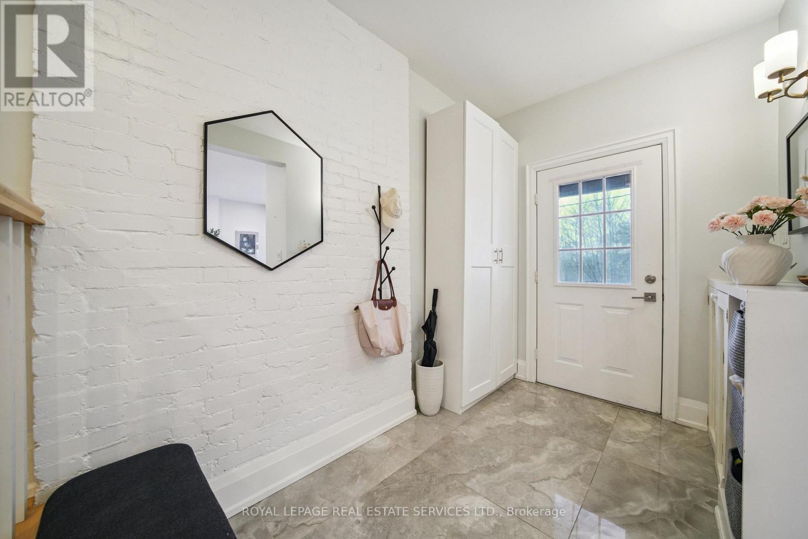 29 PARKSIDE DRIVE - 4