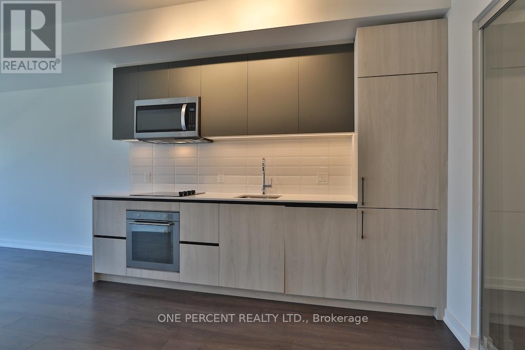 #329 150 LOGAN AVENUE - 23