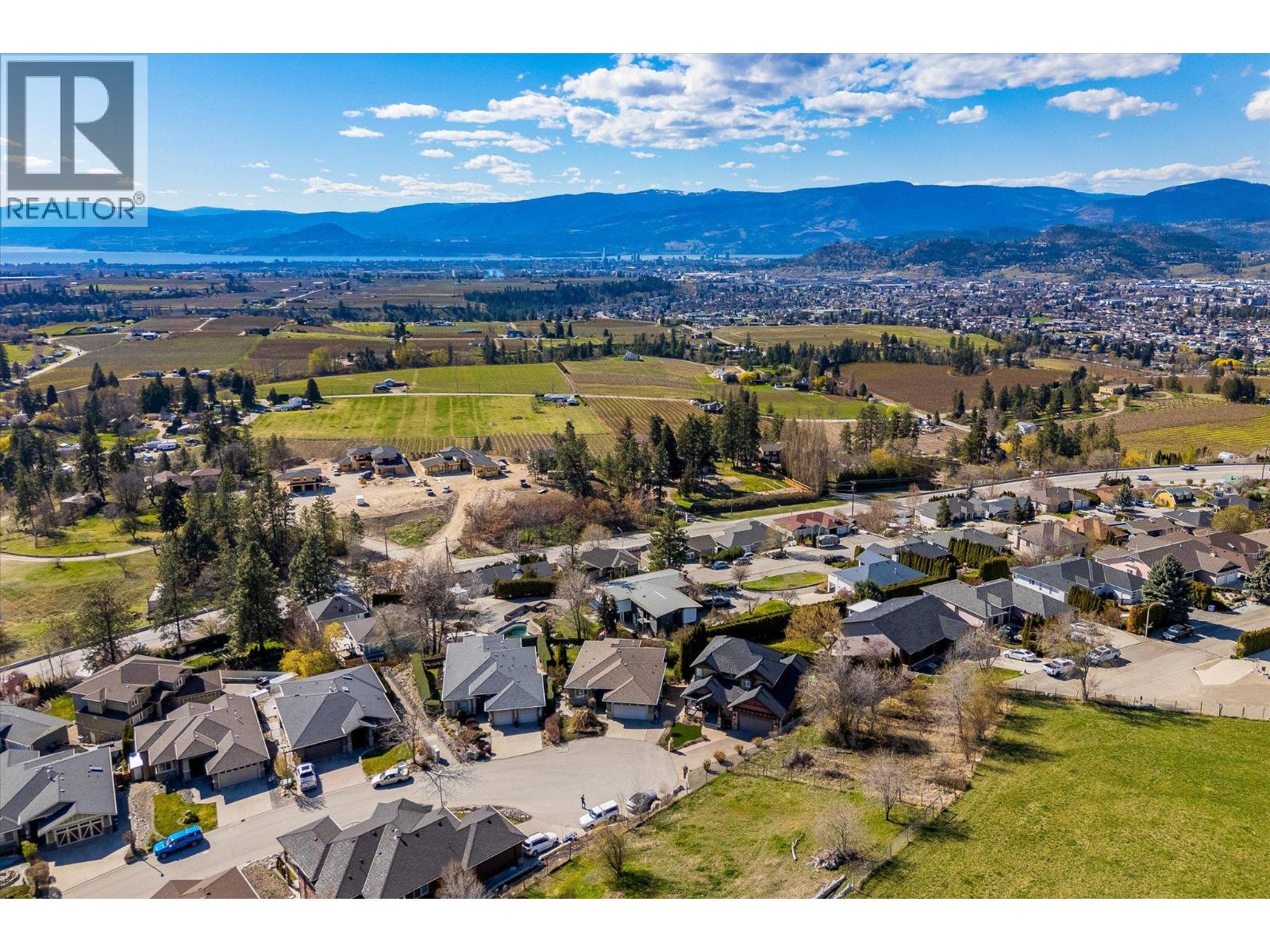 1018 Hume Avenue - 73