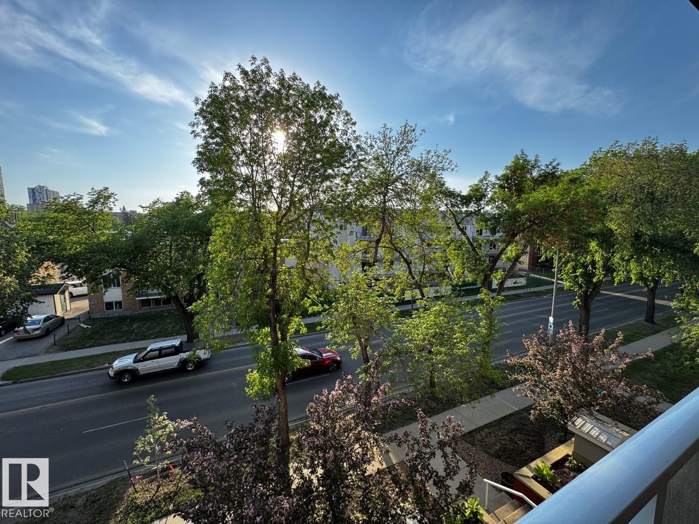 #301 10235 116 ST NW - 17