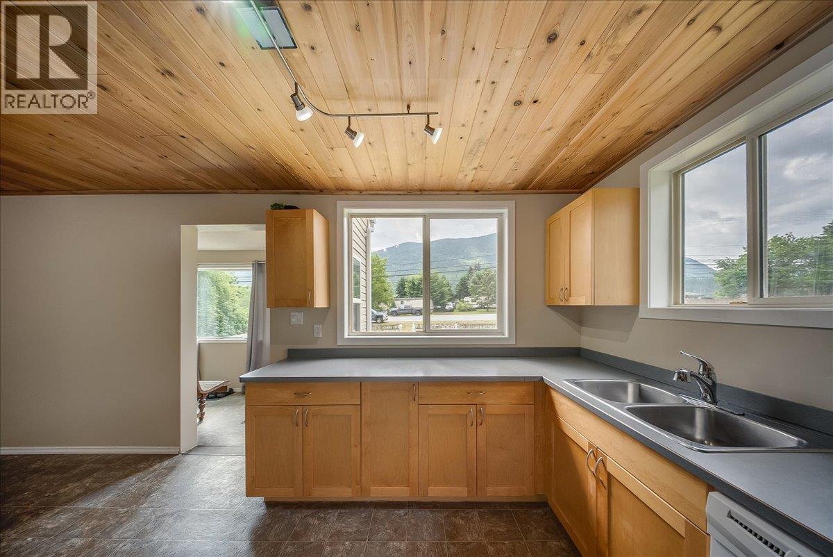 309 12th Avenue - 23