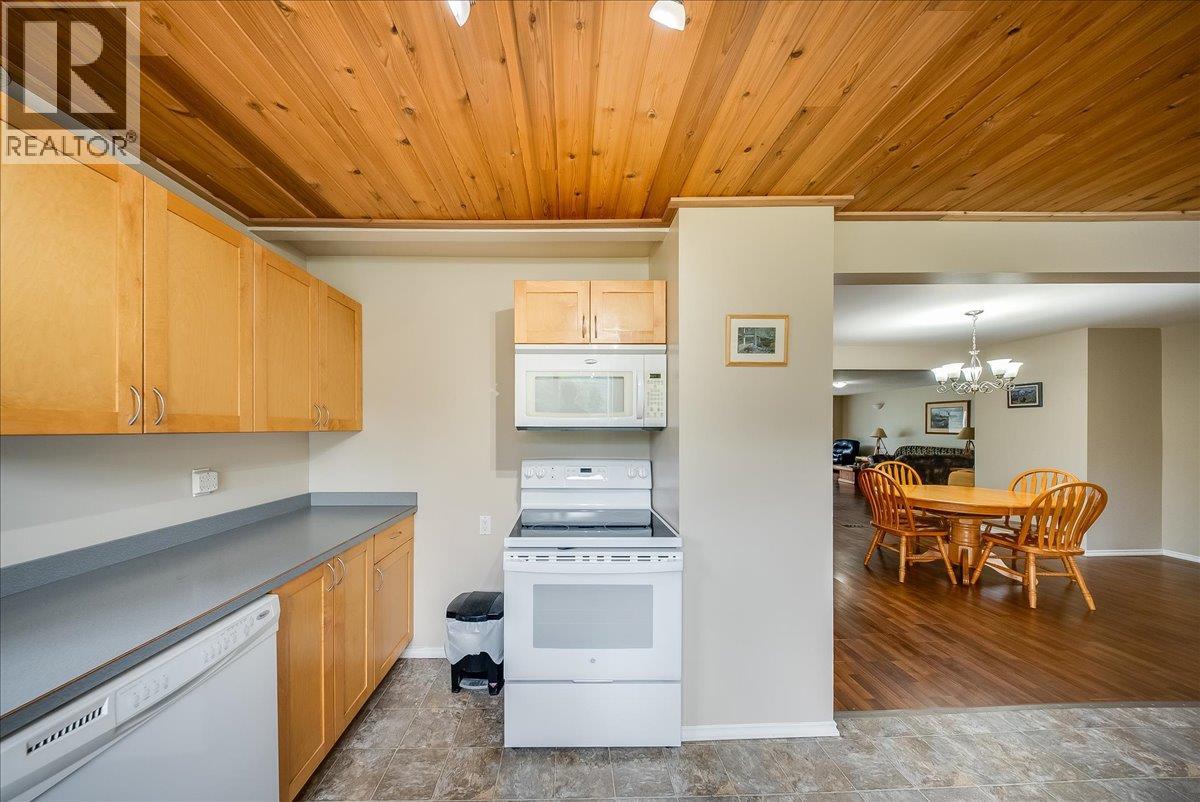 309 12th Avenue - 25