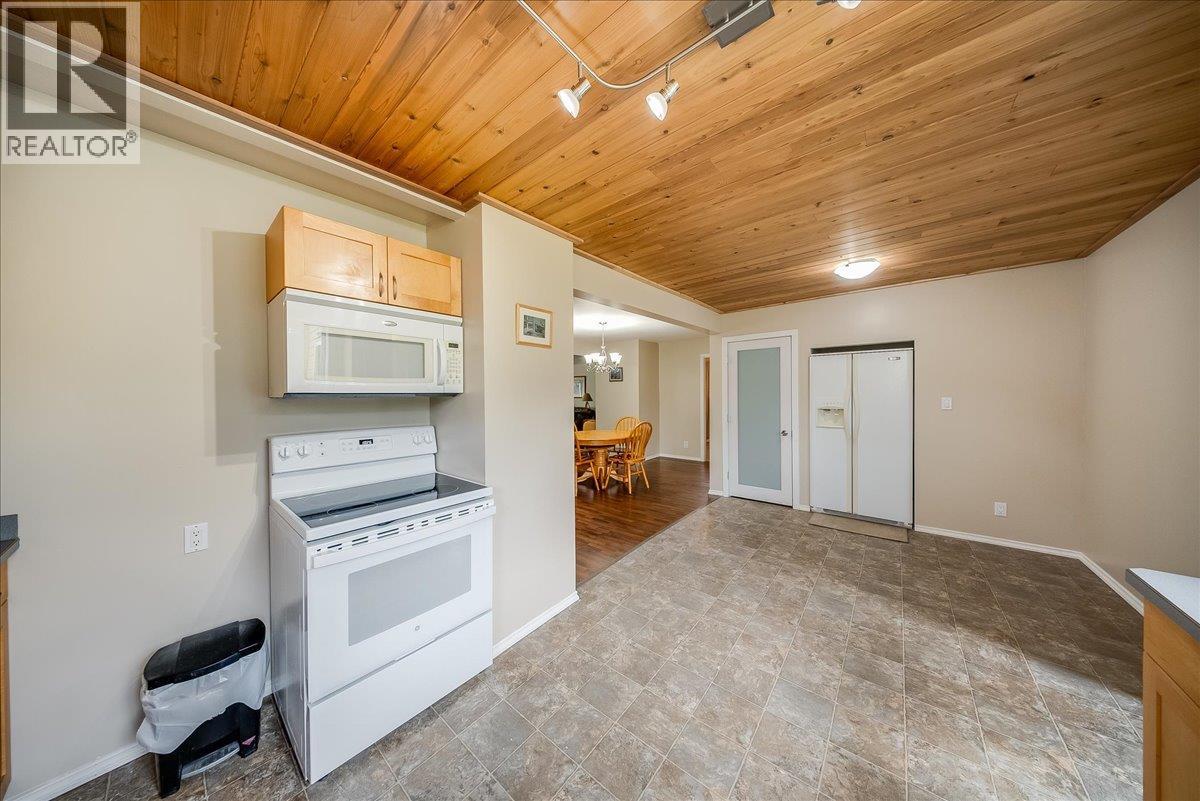 309 12th Avenue - 27