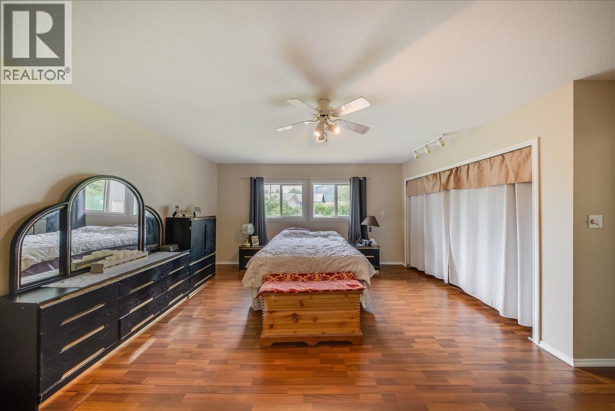 309 12th Avenue - 35