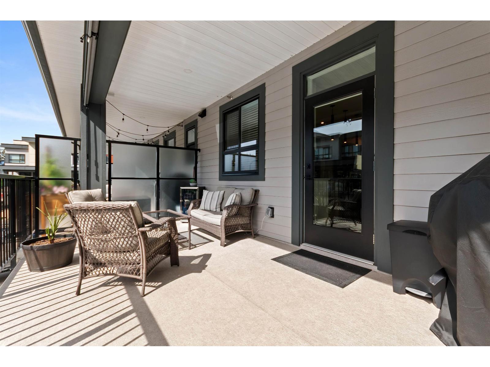 30 45500 CAMPUS DRIVE, Garrison Crossing, Chilliwack