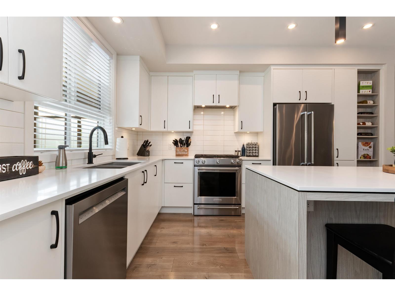 30 45500 CAMPUS DRIVE, Garrison Crossing, Chilliwack