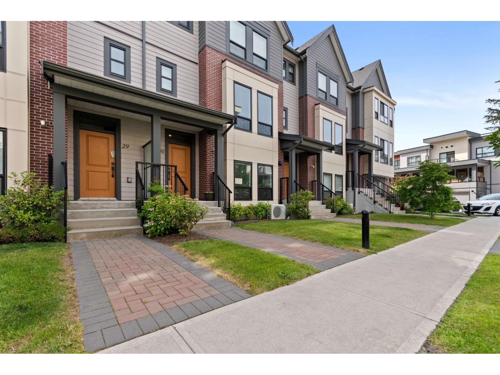 30 45500 CAMPUS DRIVE, Garrison Crossing, Chilliwack
