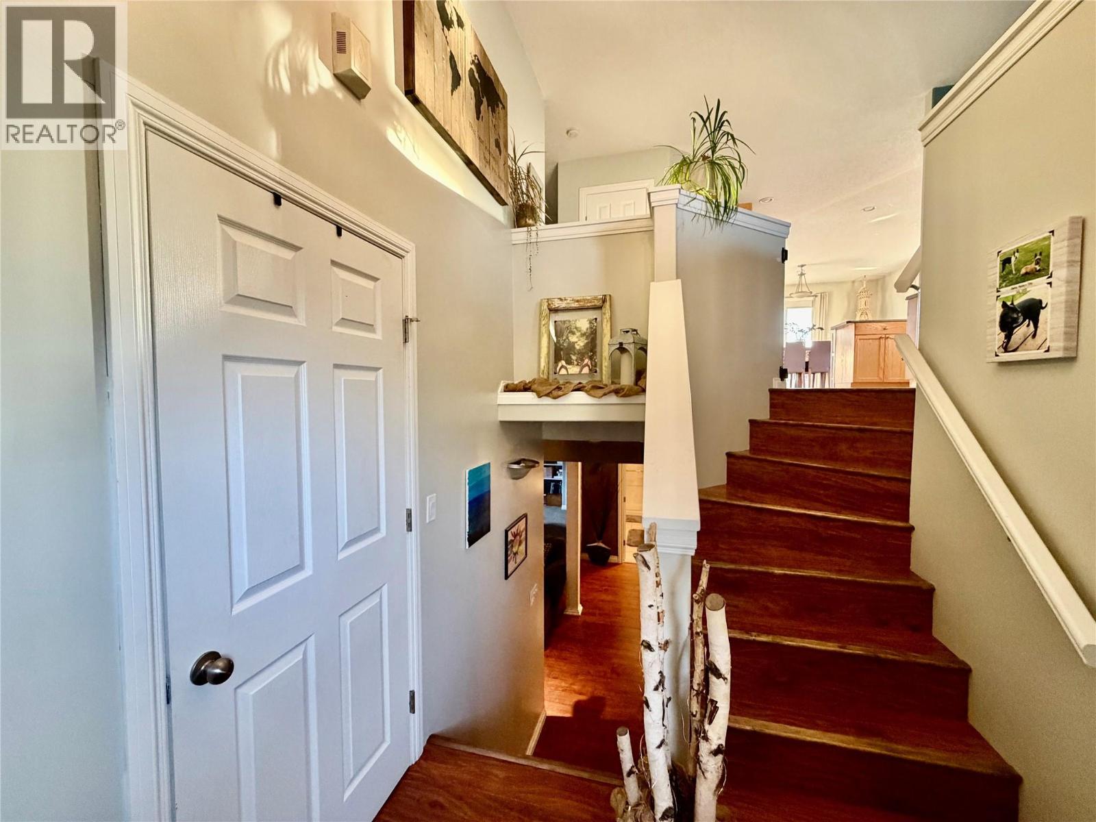 9005 19 Street - 18