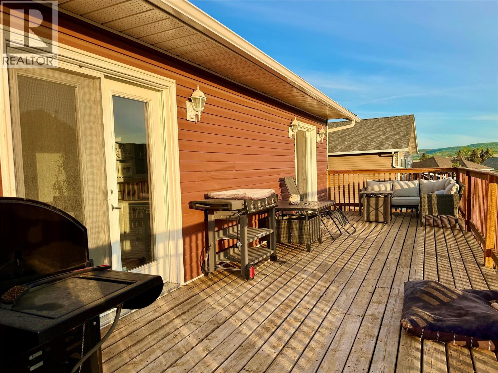 9005 19 Street - 30