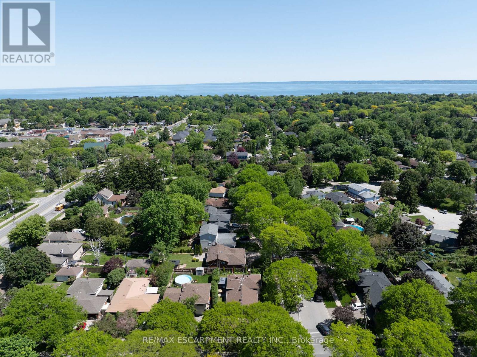 563 ELWOOD ROAD - 37