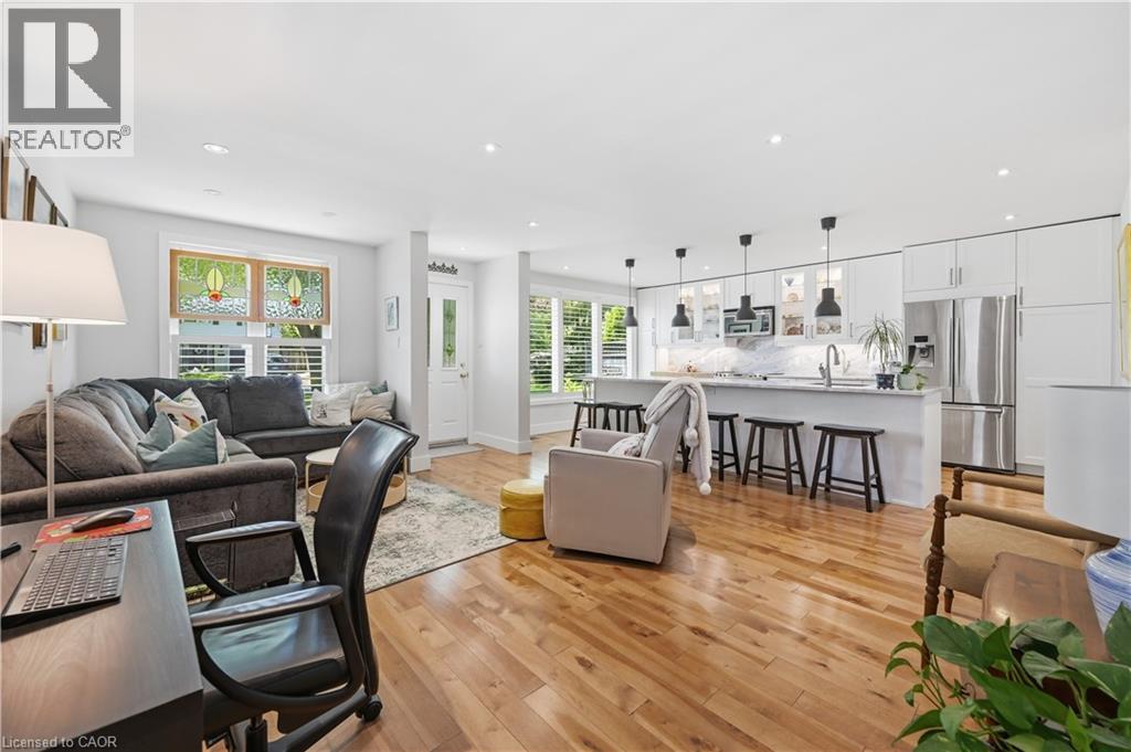 563 ELWOOD Road - 14