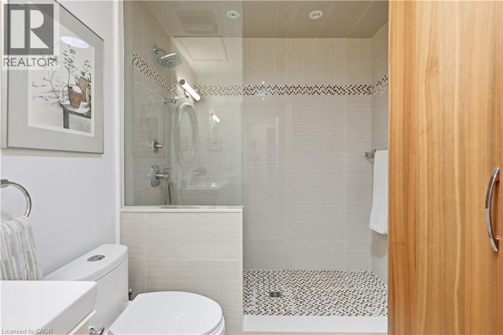 563 ELWOOD Road - 16