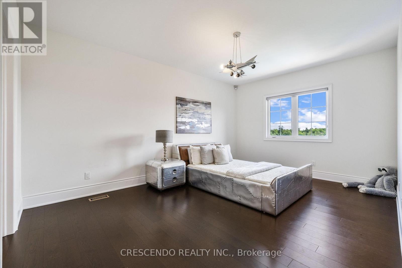 171 WOODGATE PINES DRIVE - 27