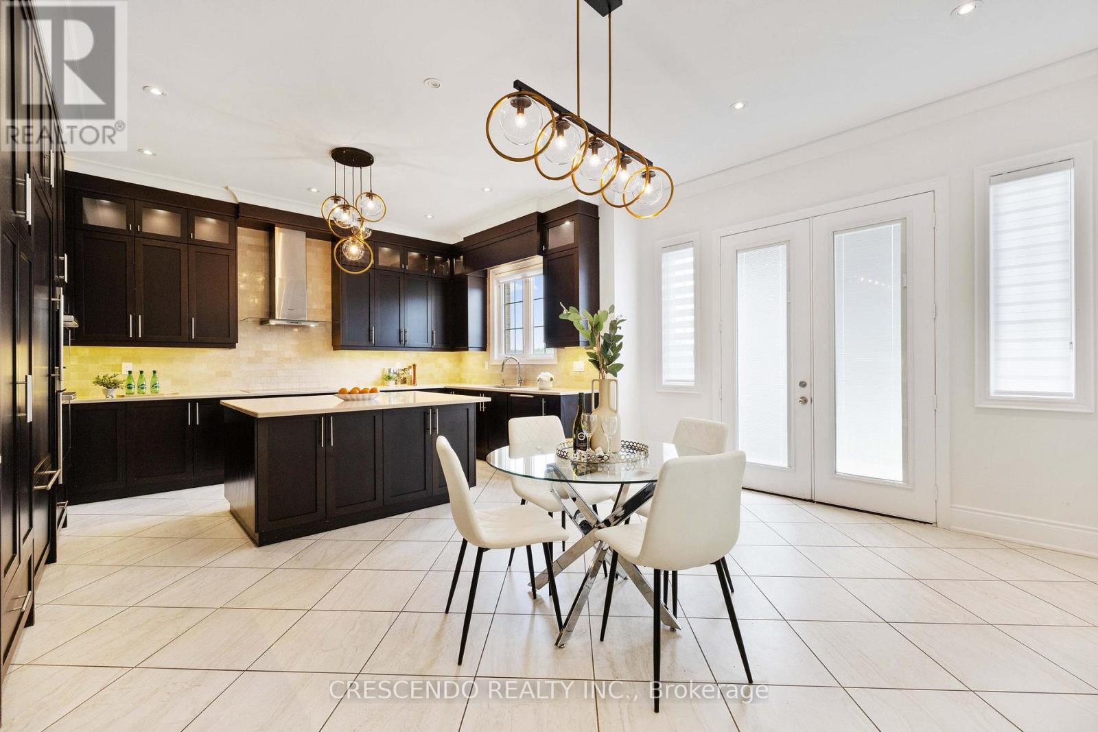 171 WOODGATE PINES DRIVE - 9