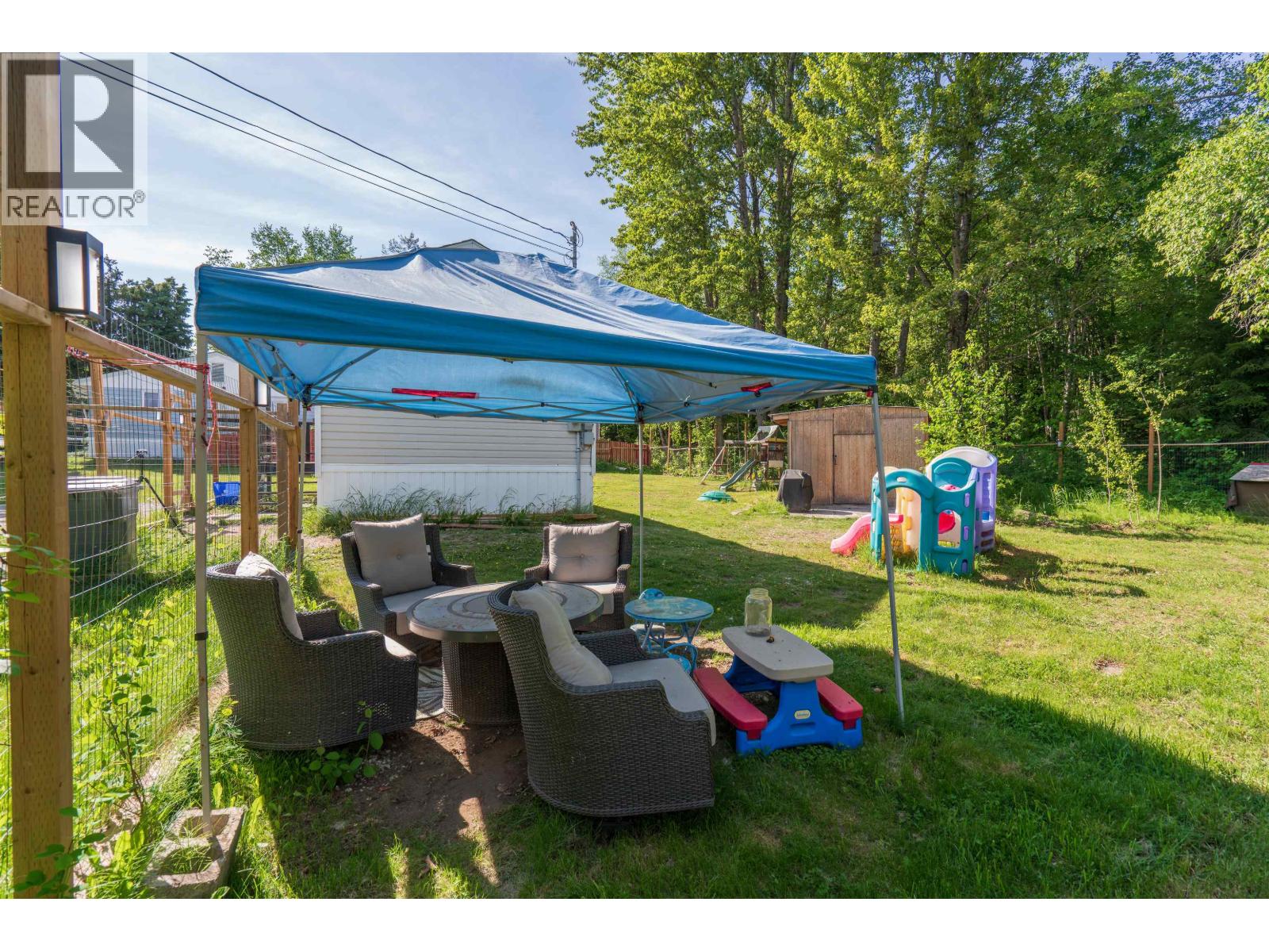 4296 NORDIC DRIVE - 23