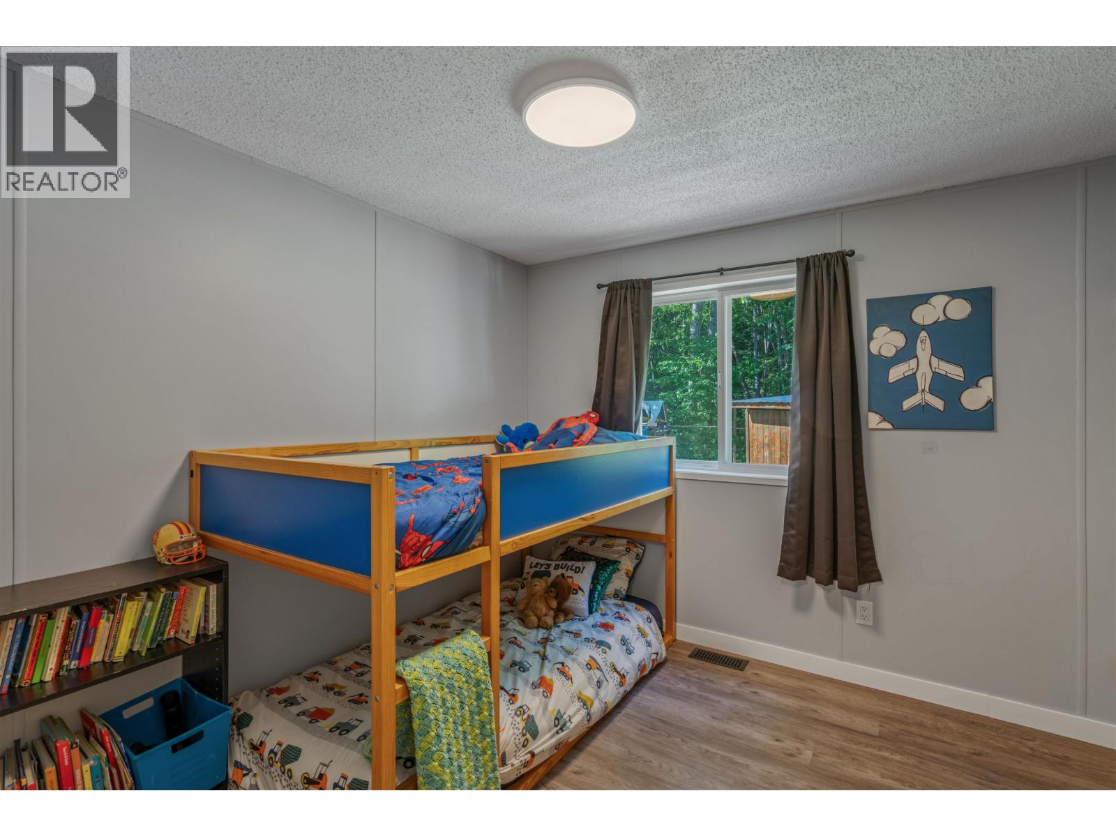 Photo 8 of 26 — 4296 NORDIC DRIVE · Prince George, BC