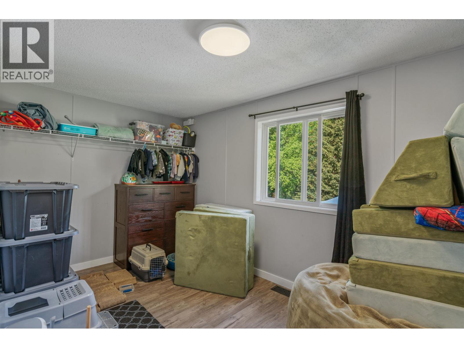 4296 NORDIC DRIVE - 9